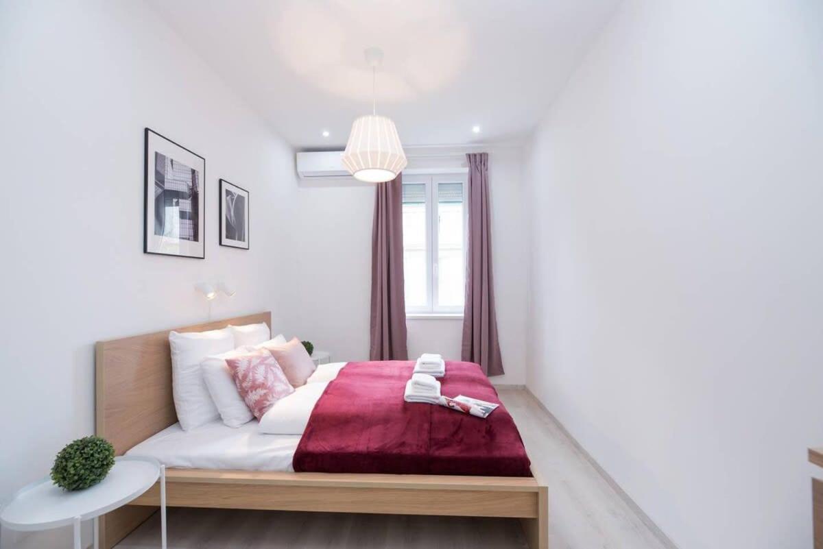 Trendy Central Apartment At Castle 부다페스트 외부 사진